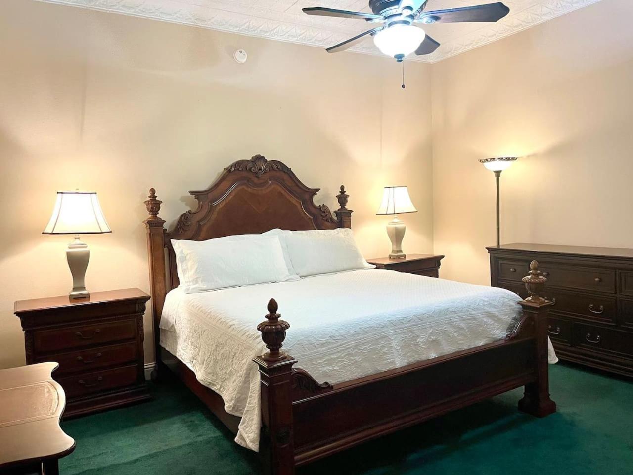 The Eastland Historic Hotel- Imperial Room Extérieur photo